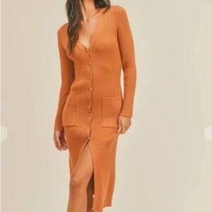 LUSH KACEY RIBBED KNIT SWEATER DRESS IN HAZELNUT